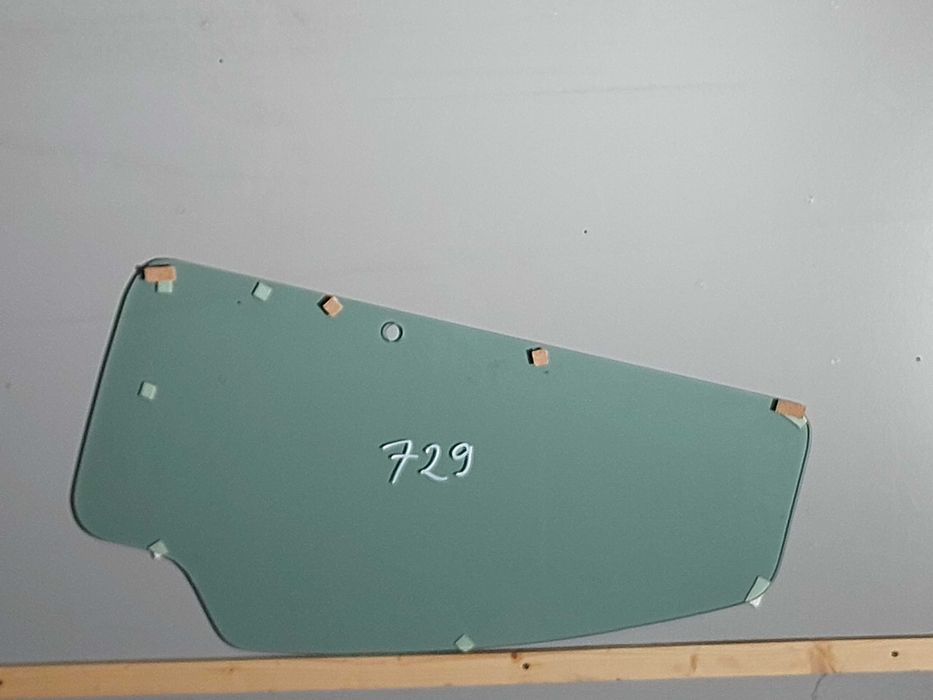 Doosan KOPARKA- DRZWI DÓŁ NR729