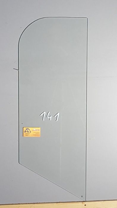 mecalac 11 szyba za drzwiami -  BOK ZA DRZWIAMI NR141