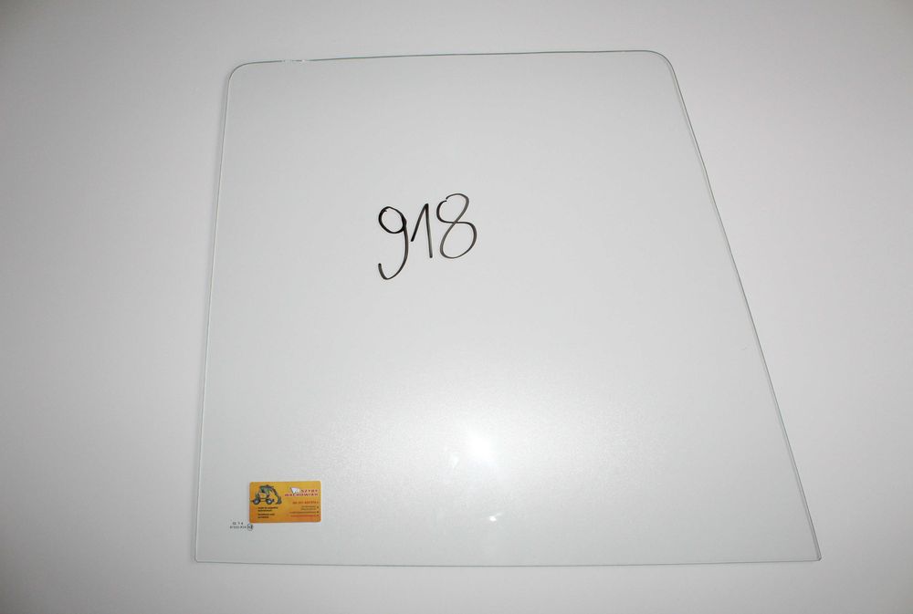 ISEKI TK 538 - DRZWI GÓRA NR918