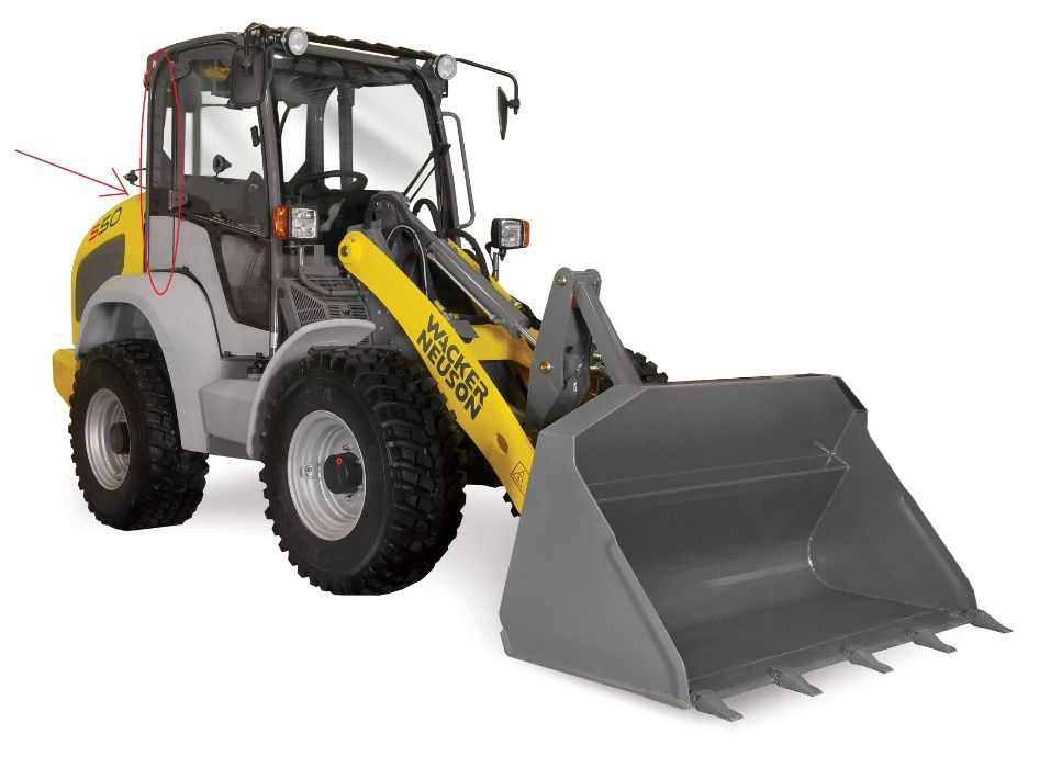 Wacker Neuson 550 - ZA DRZWIAMI NR43